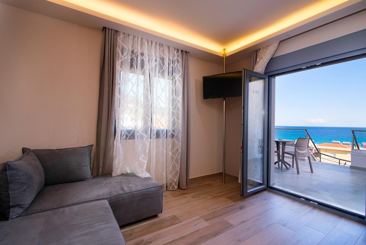 Semiramis Luxury Suites 크리시 아모우디아 외부 사진
